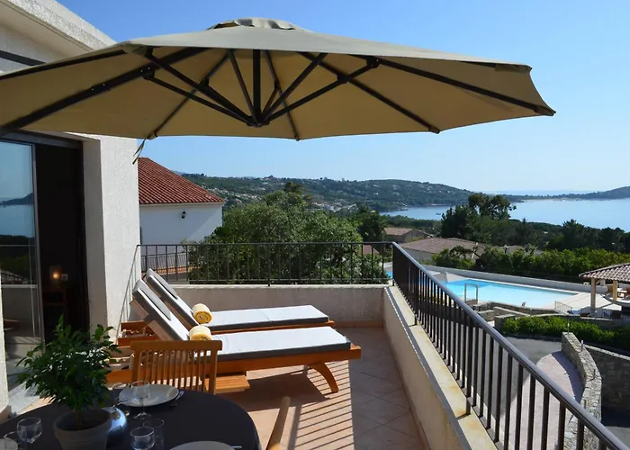 מלון דירות Kalliste Golfe D Ajaccio 4*